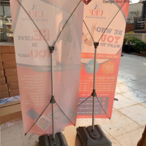 Standee Đế Nhựa Đổ Nước Ngoài Trời